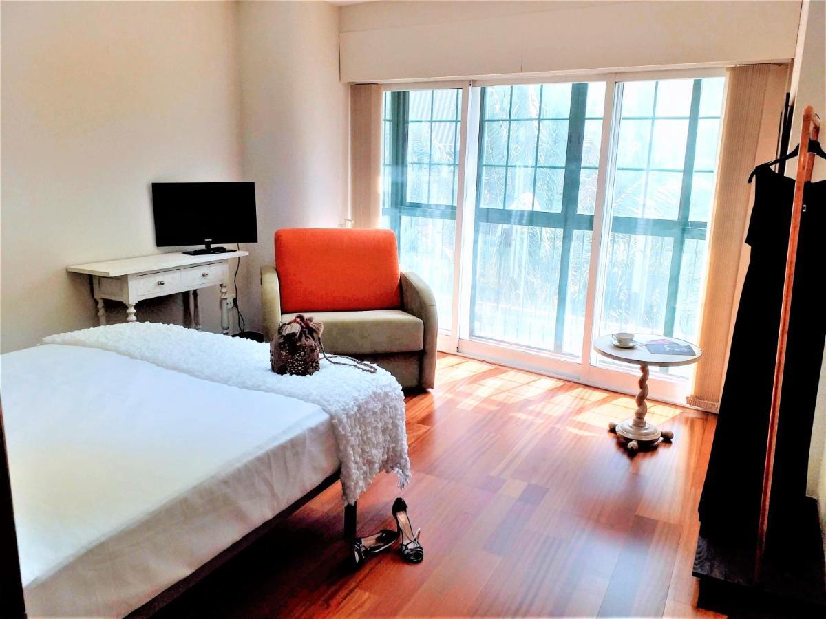 Large Apartment With Large And Sunny Terrace - Garden & Outdoor Gym , Alicante Center Exteriér fotografie