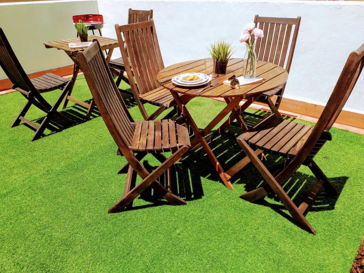 Large Apartment With Large And Sunny Terrace - Garden & Outdoor Gym , Alicante Center Exteriér fotografie